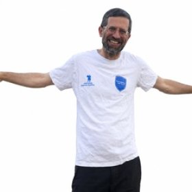 אסף מקסימוב